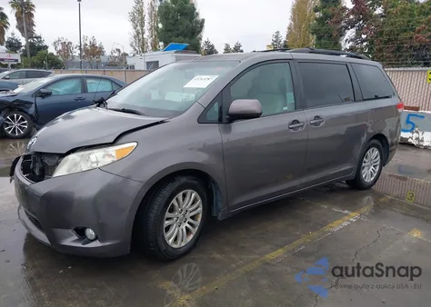 2014 Toyota Sienna Xle V6 8 Passenger из США, поврежденный, VIN 5TDYK3DC3ES456050